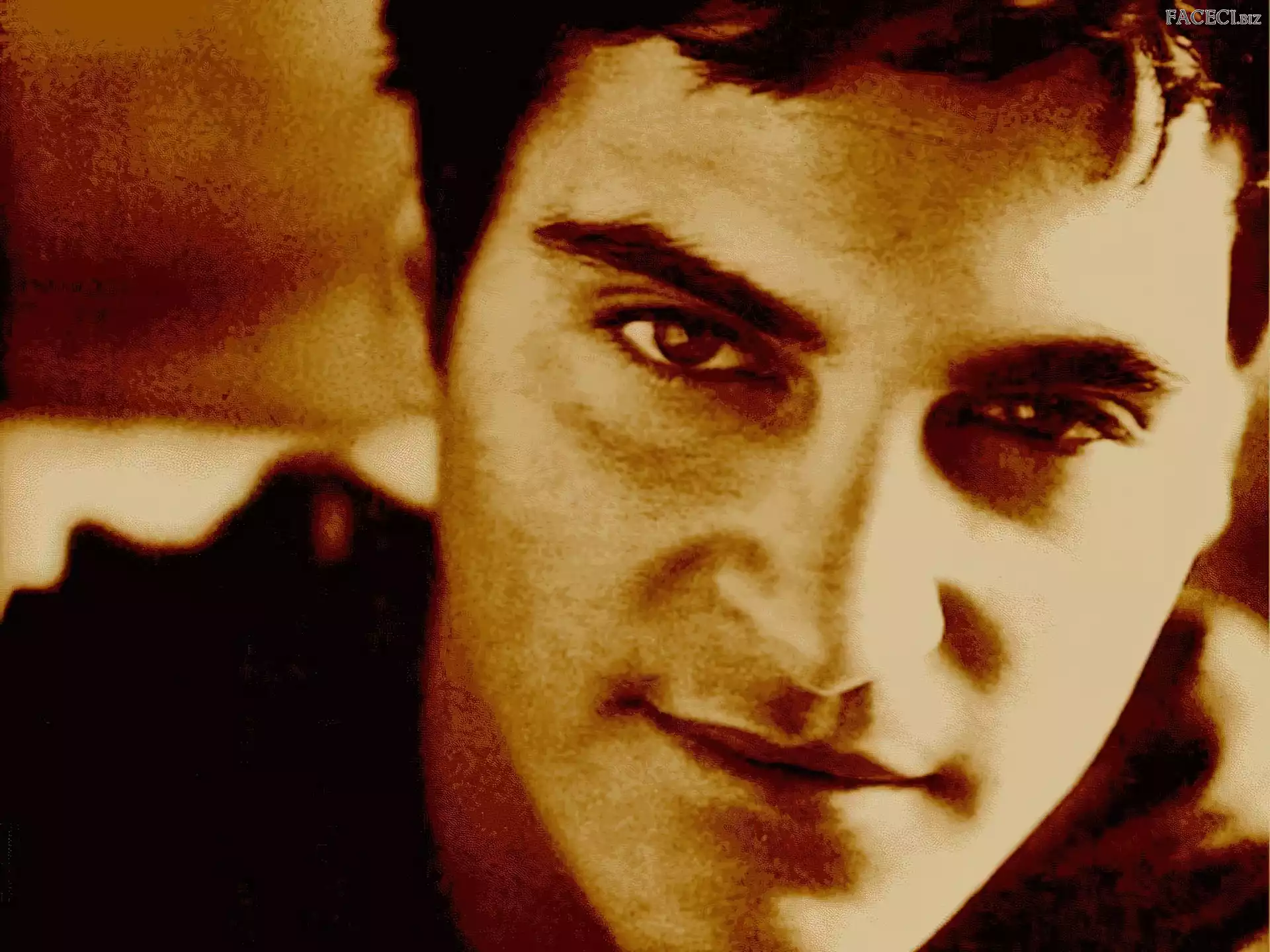 Joaquin Phoenix, twarz